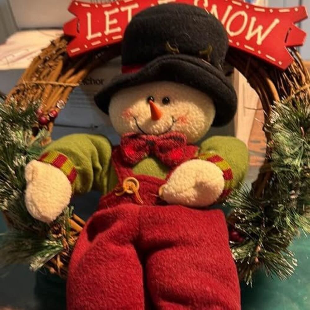Snowman 'Let It Snow' Grapevine Wreath